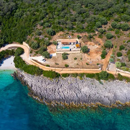 Villa Lefkira Seafront Evgiros